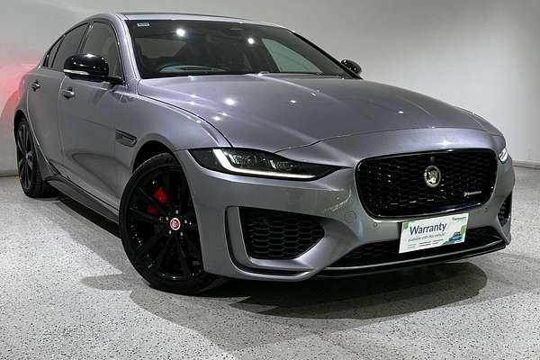 2021 Jaguar XE P300 R-Dynamic Black X760