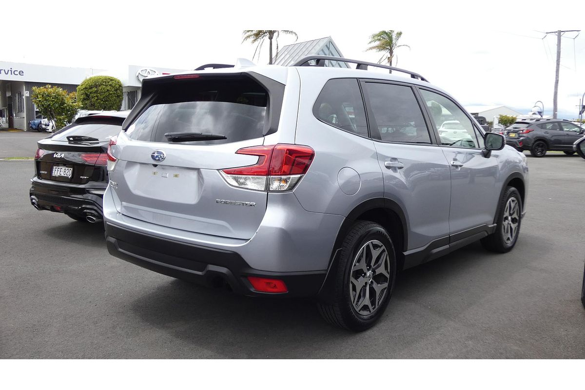 2023 Subaru Forester 2.5i S5