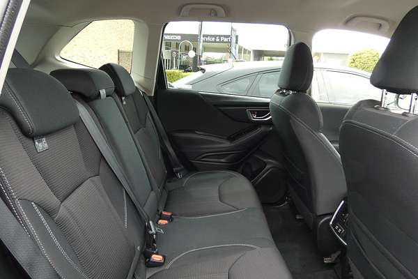 2023 Subaru Forester 2.5i S5