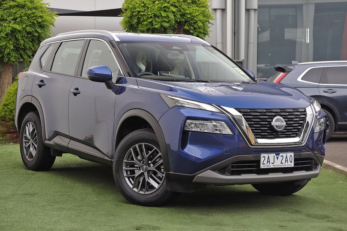 2024 Nissan X-TRAIL ST T33