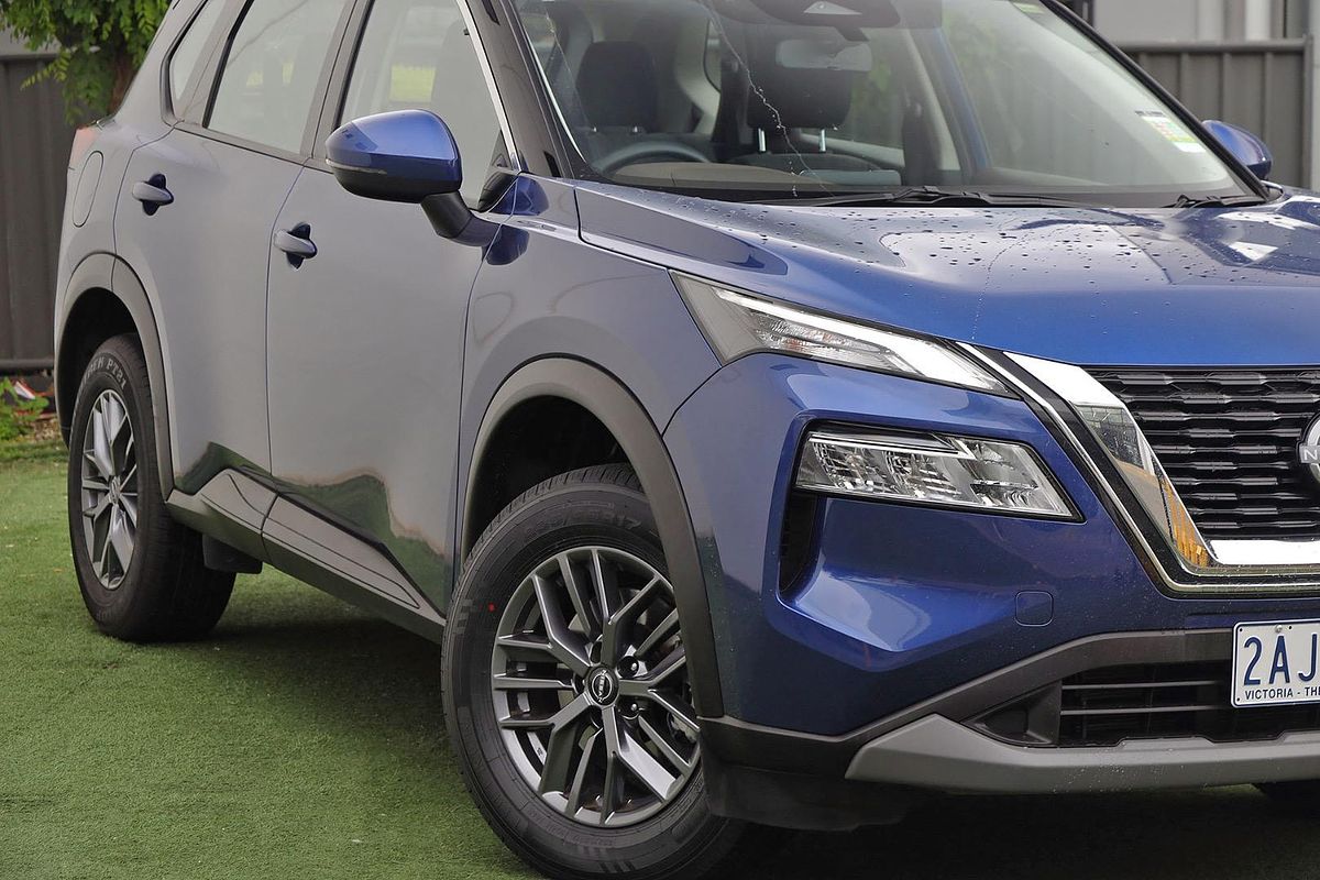 2024 Nissan X-TRAIL ST T33