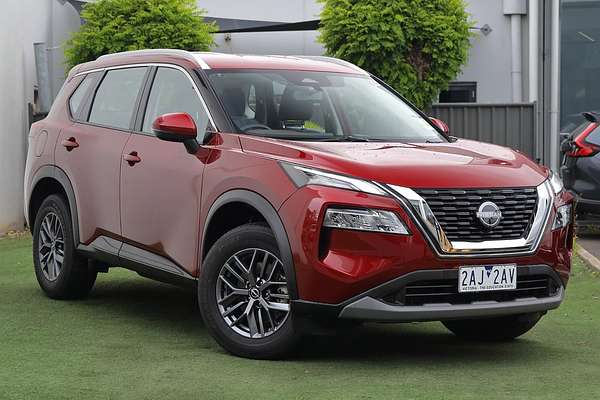 2025 Nissan X-TRAIL ST T33