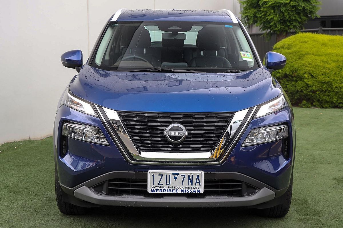 2025 Nissan X-TRAIL ST T33