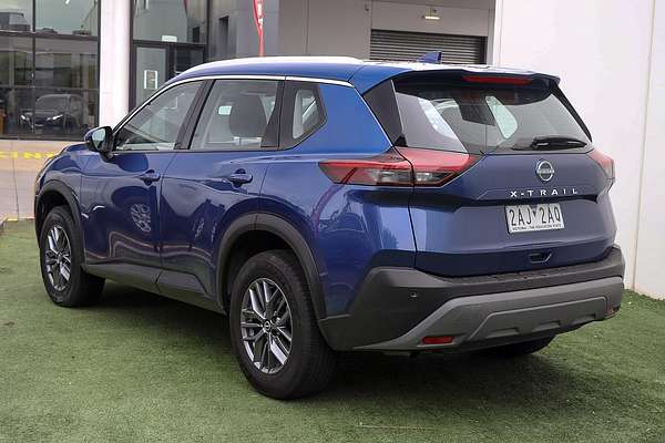 2024 Nissan X-TRAIL ST T33
