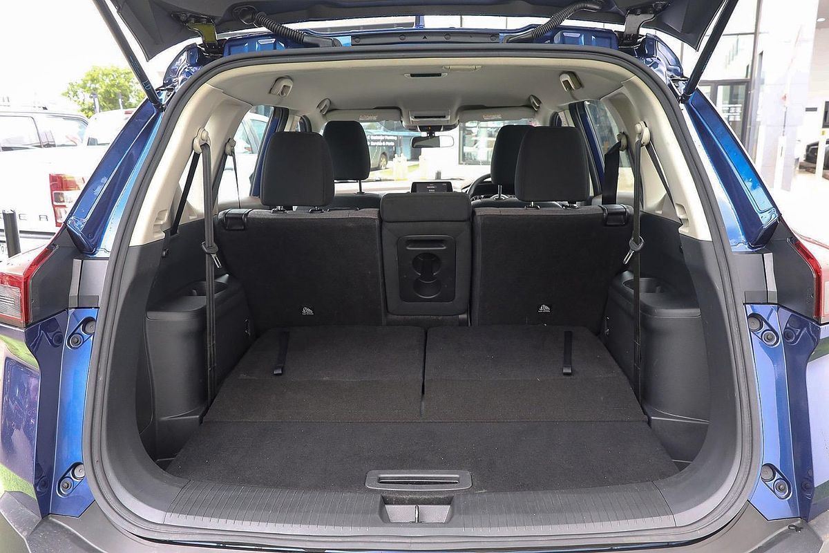 2024 Nissan X-TRAIL ST T33