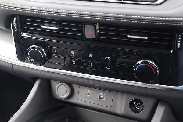 2024 Nissan X-TRAIL ST T33