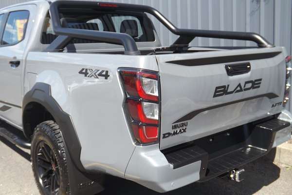 2025 Isuzu D-MAX BLADE 4X4