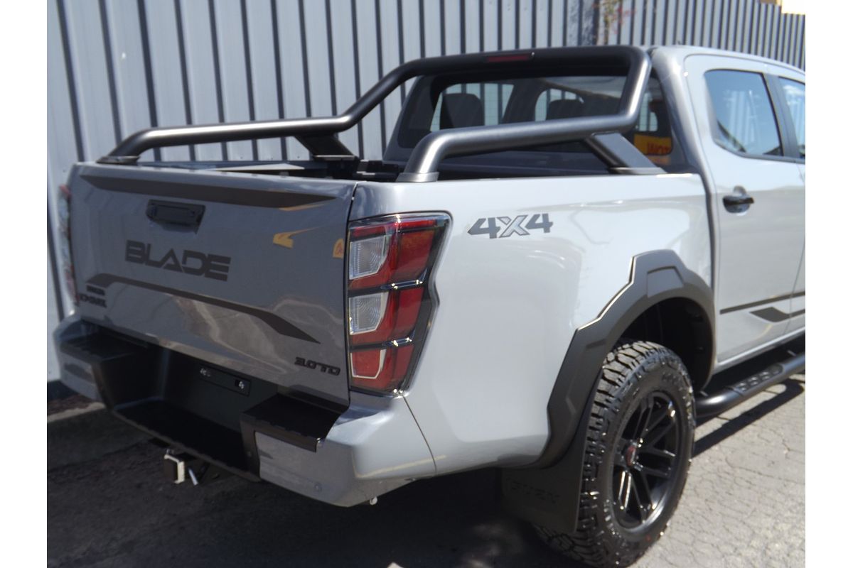 2025 Isuzu D-MAX BLADE 4X4