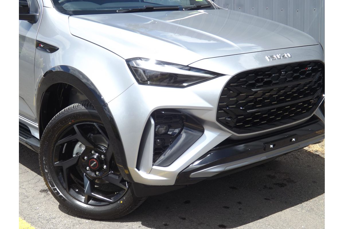 2025 Isuzu MU-X X-TERRAIN