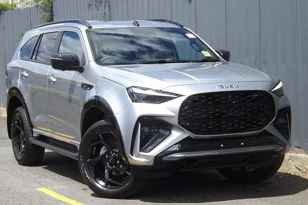 2025 Isuzu MU-X X-TERRAIN