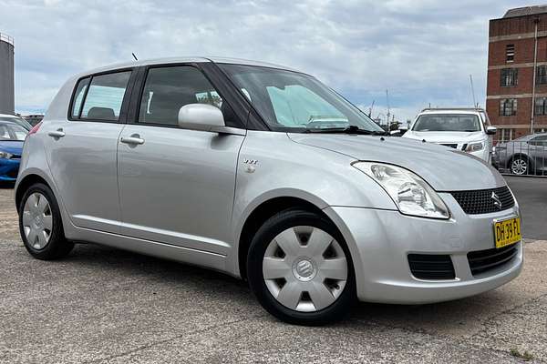 2007 Suzuki Swift RS415