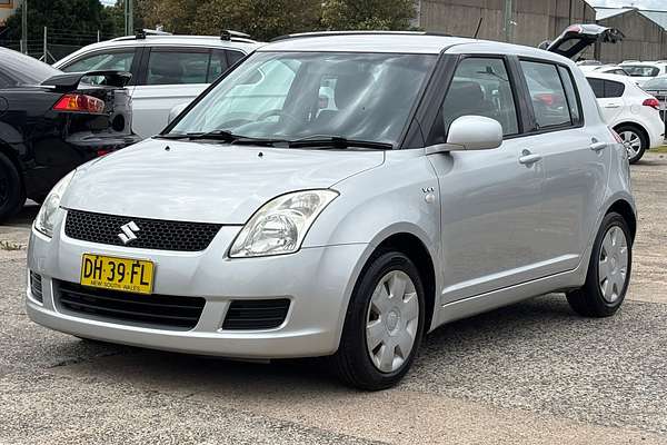 2007 Suzuki Swift RS415