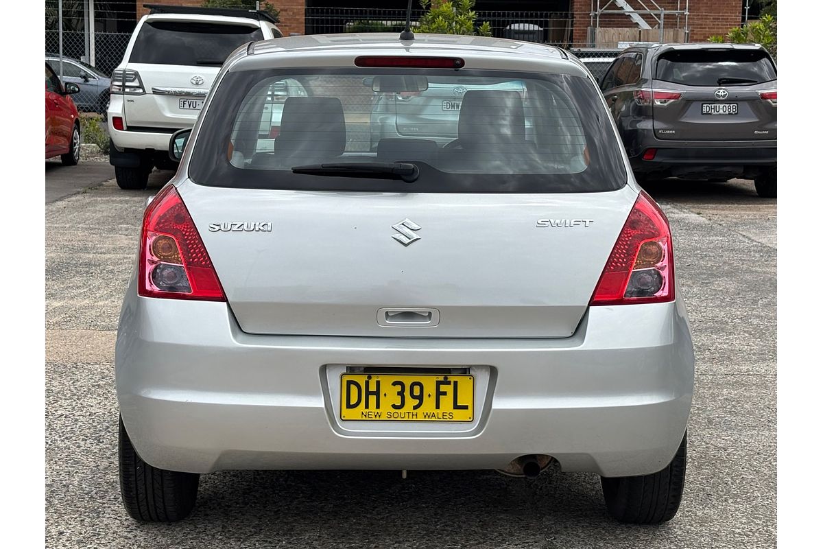 2007 Suzuki Swift RS415