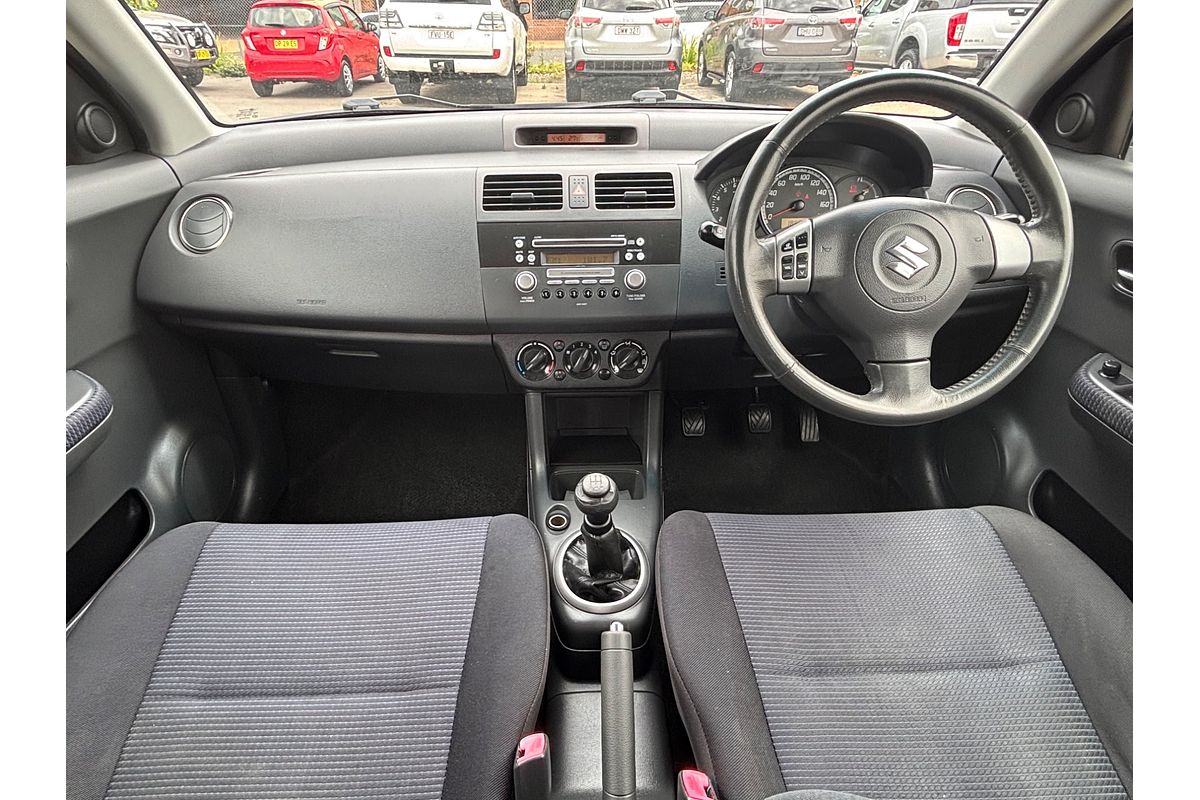 2007 Suzuki Swift RS415