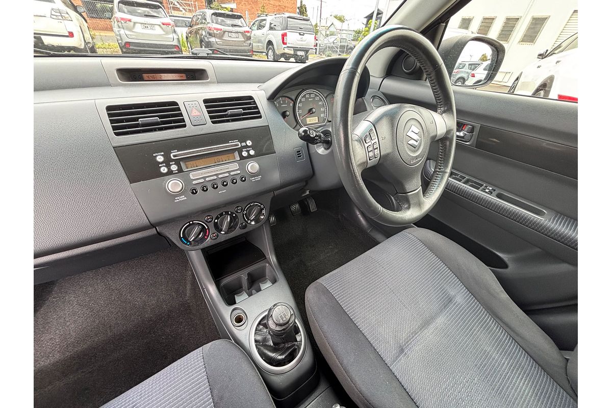 2007 Suzuki Swift RS415