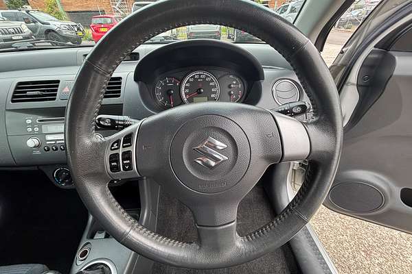 2007 Suzuki Swift RS415