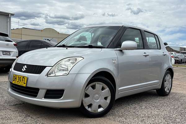 2007 Suzuki Swift RS415