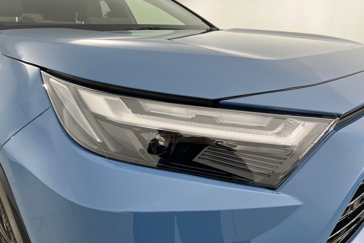 2024 Toyota RAV4 XSE AXAH52R