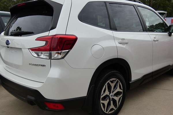 2023 Subaru Forester 2.5i S5