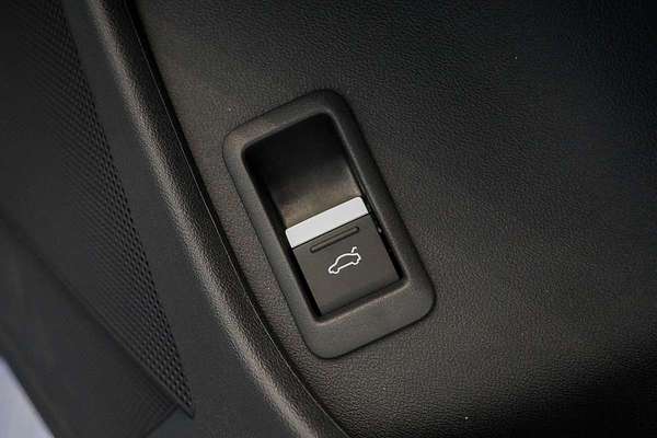 2024 Audi Q4 e-tron 45 F4