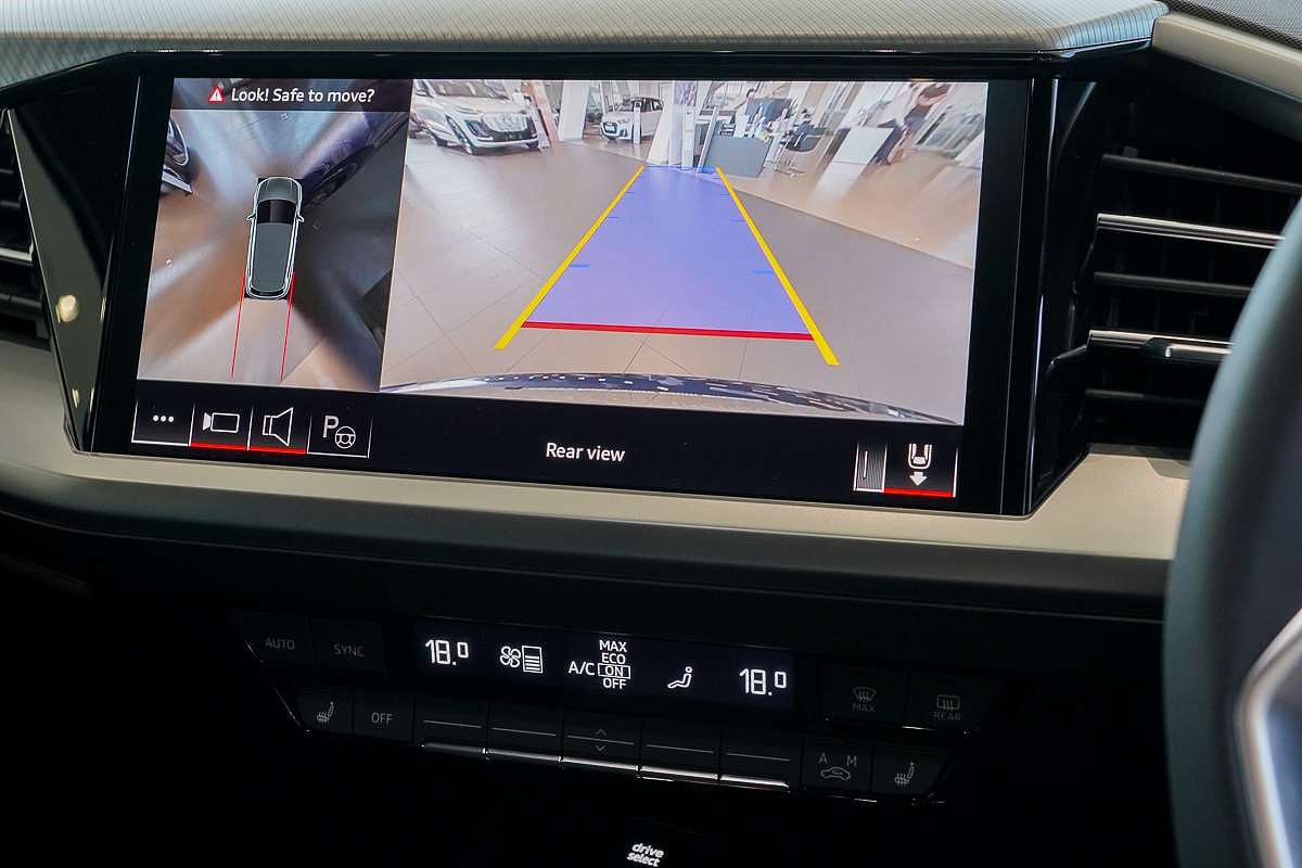 2024 Audi Q4 e-tron 45 F4