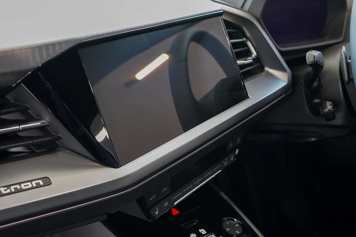 2024 Audi Q4 e-tron 45 F4