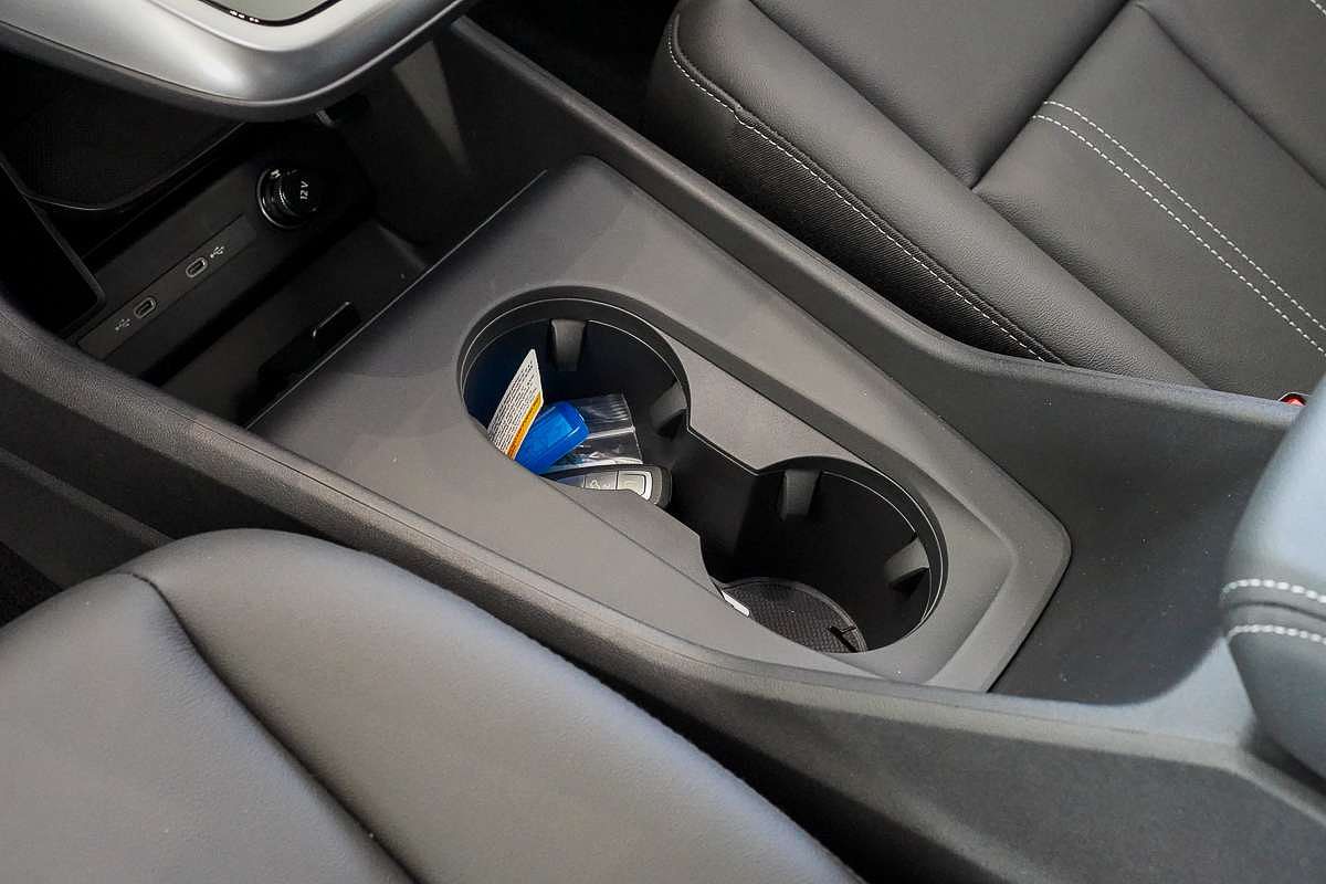 2024 Audi Q4 e-tron 45 F4