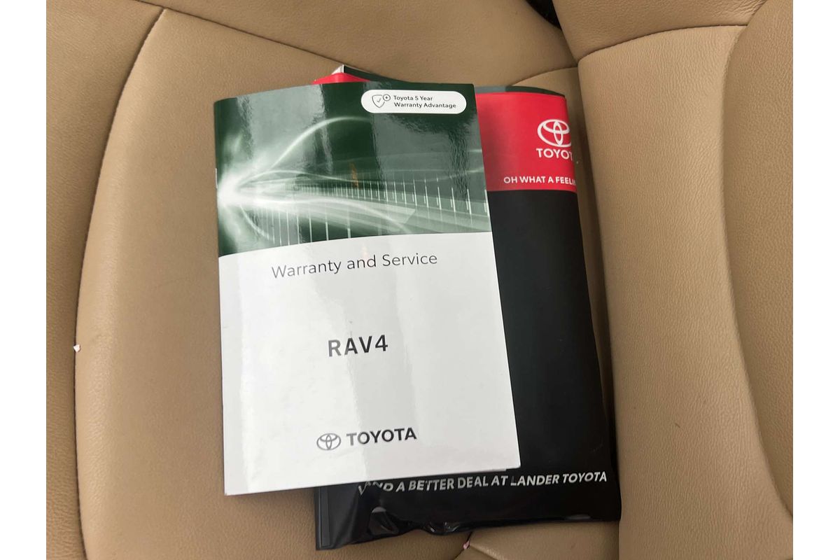 2021 Toyota RAV4 Cruiser AXAH54R