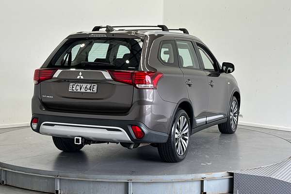 2018 Mitsubishi Outlander ES ZL