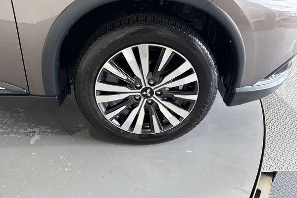 2018 Mitsubishi Outlander ES ZL