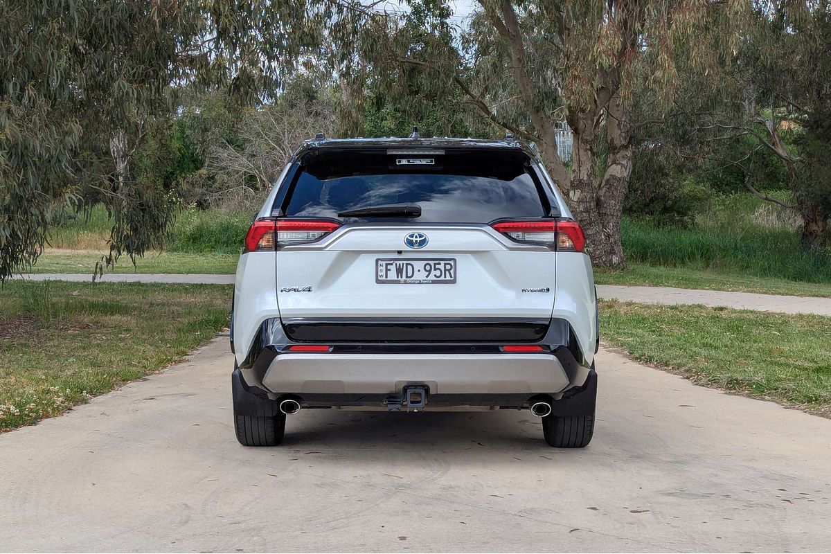 2024 Toyota RAV4 XSE AXAH54R