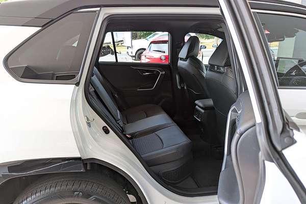 2024 Toyota RAV4 XSE AXAH54R