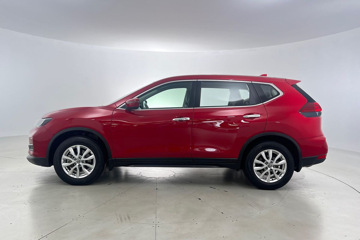 2022 Nissan X-TRAIL ST T32