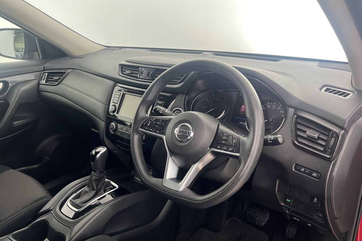 2022 Nissan X-TRAIL ST T32
