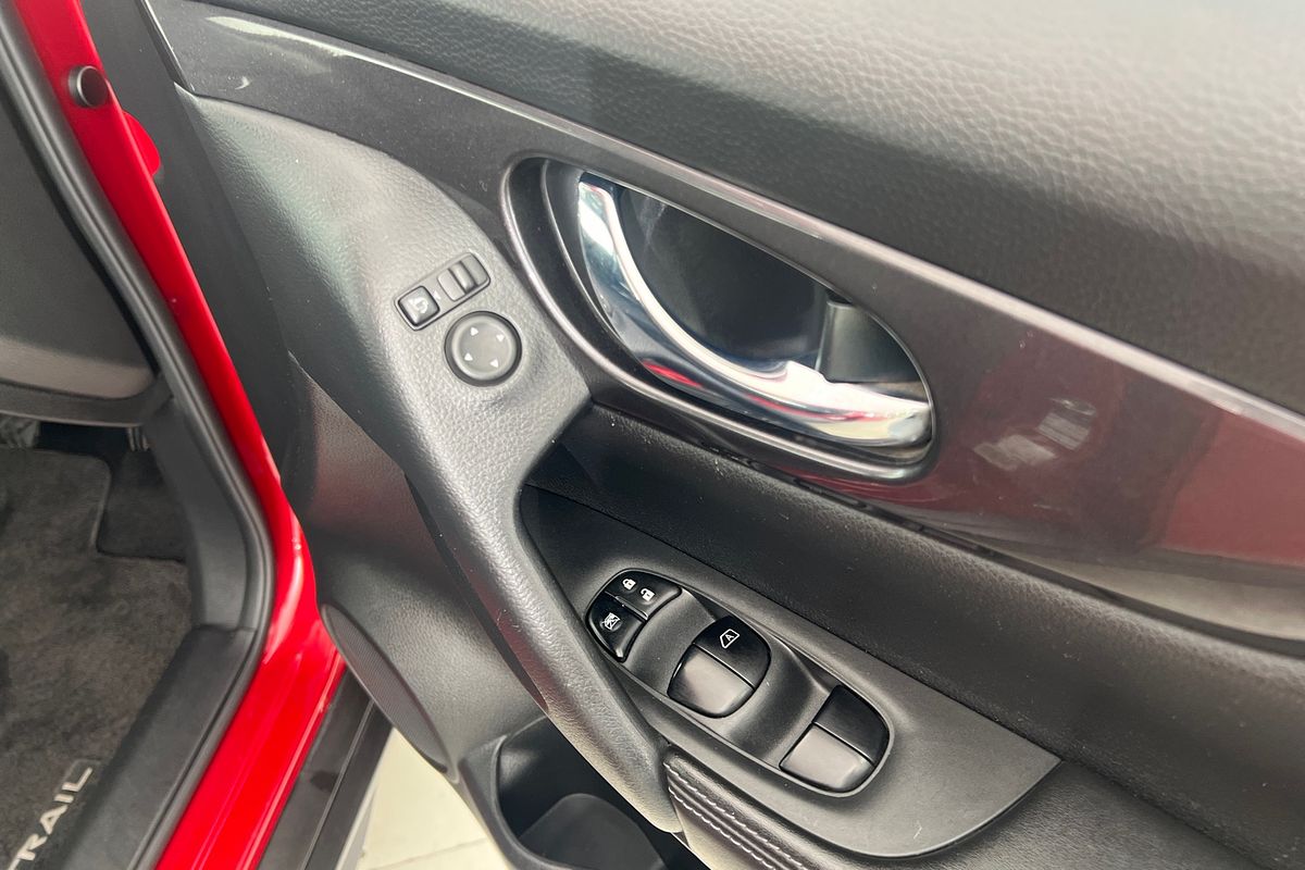 2022 Nissan X-TRAIL ST T32