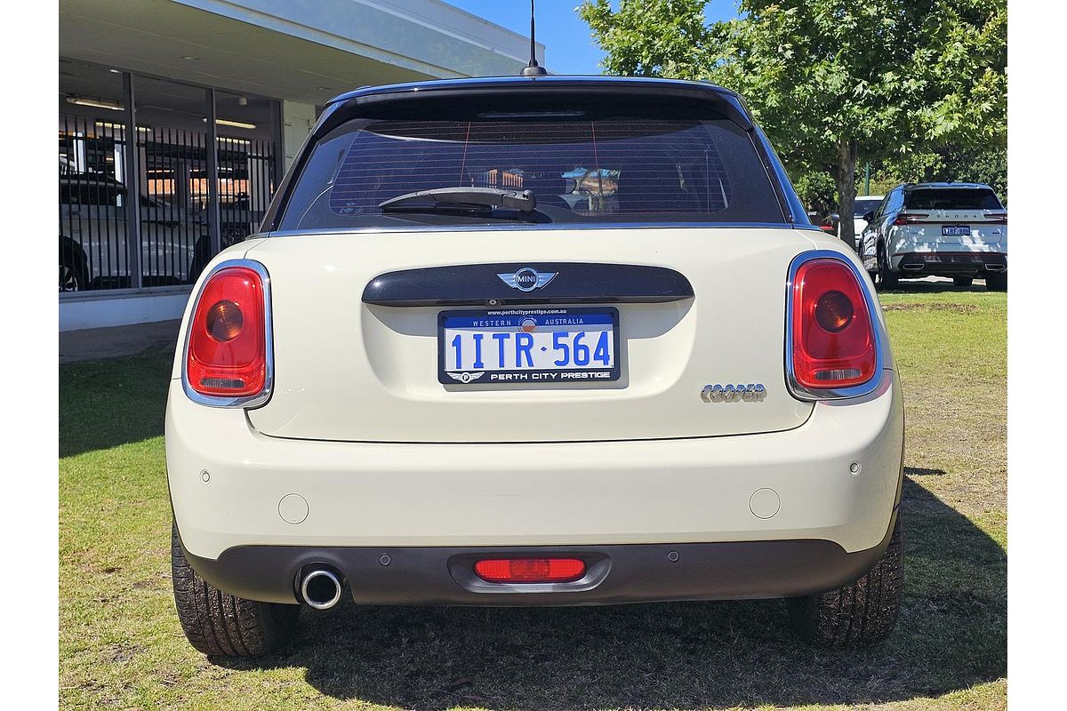 2018 MINI Hatch Cooper F55