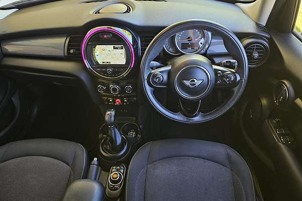 2018 MINI Hatch Cooper F55