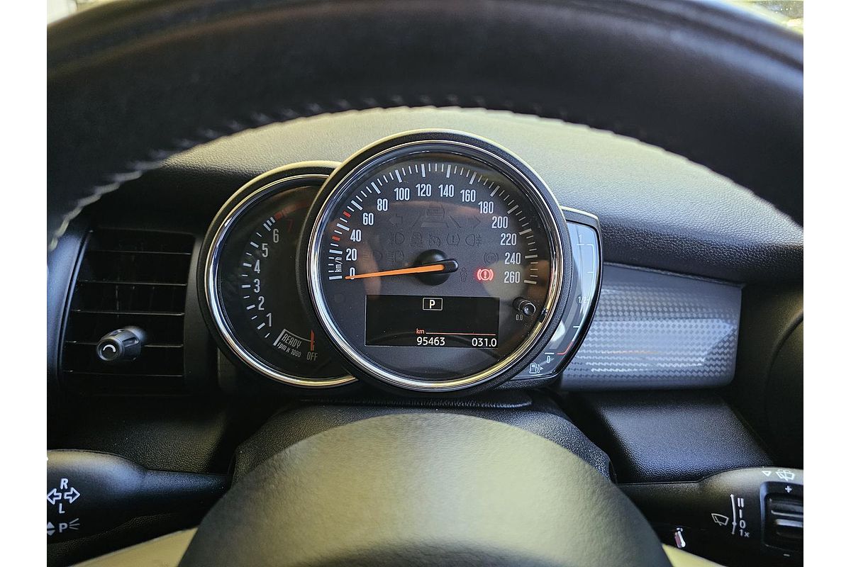 2018 MINI Hatch Cooper F55