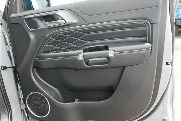 2024 GWM Tank 300 Lux P01