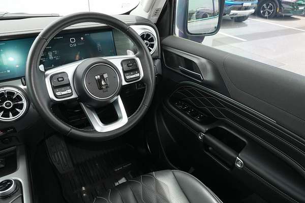 2024 GWM Tank 300 Lux P01