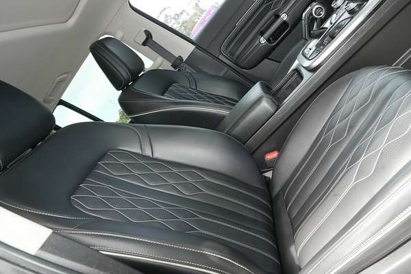 2024 GWM Tank 300 Lux P01