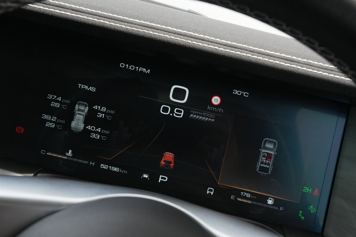 2024 GWM Tank 300 Lux P01