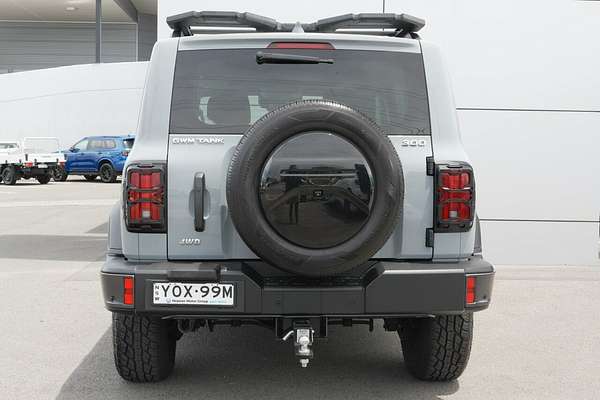 2024 GWM Tank 300 Lux P01
