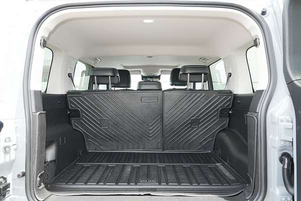 2024 GWM Tank 300 Lux P01