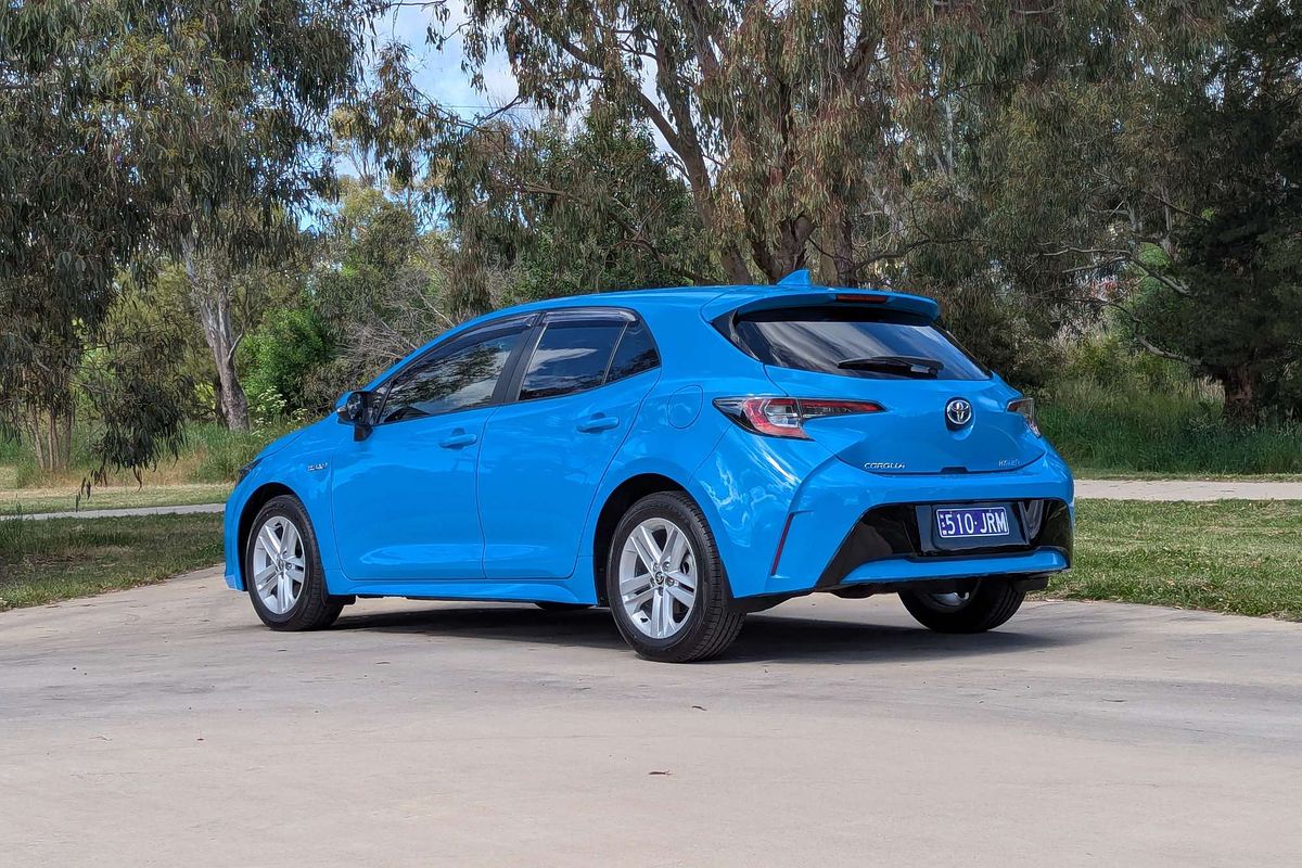 2020 Toyota Corolla SX Hybrid ZWE211R