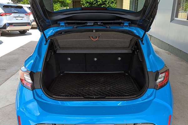 2020 Toyota Corolla SX Hybrid ZWE211R