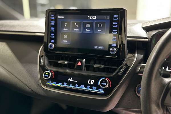 2022 Toyota Corolla Ascent Sport Hybrid ZWE211R