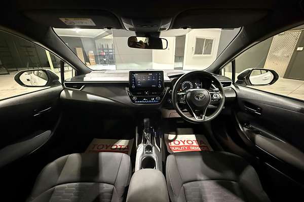 2022 Toyota Corolla Ascent Sport Hybrid ZWE211R