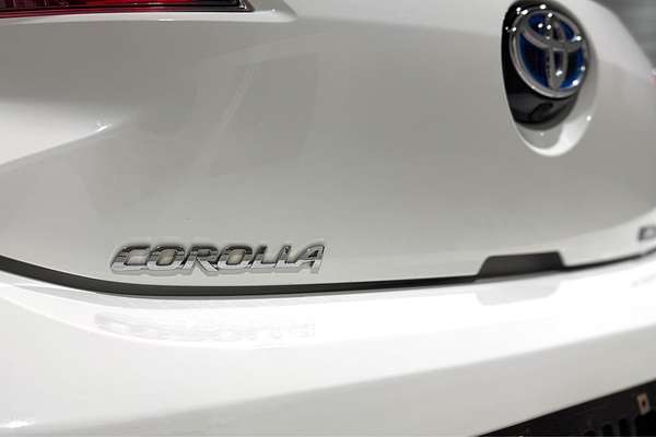 2022 Toyota Corolla Ascent Sport Hybrid ZWE211R