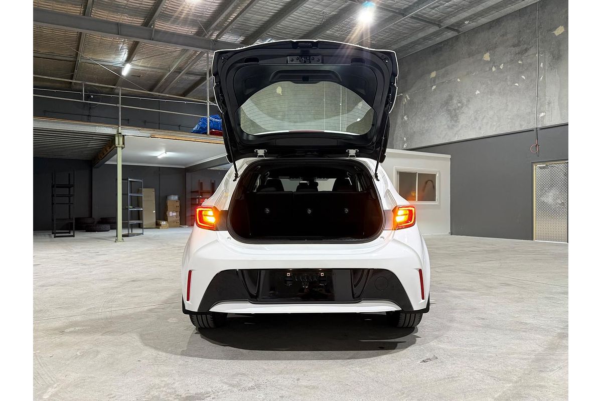 2022 Toyota Corolla Ascent Sport Hybrid ZWE211R